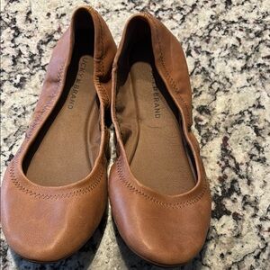Lucky Brand Women's Tan Ballet Flats